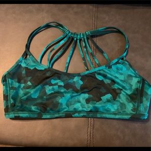 Lululemon bra, size 10